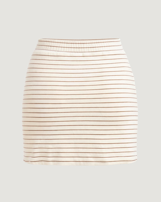 SHORTS SAIA MALHA LISTRAS MARROM