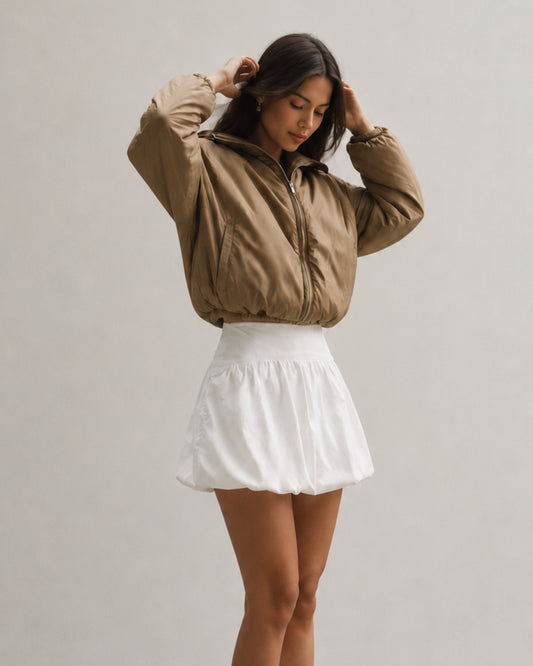 SHORTS SAIA BALONÊ PALA BRANCO