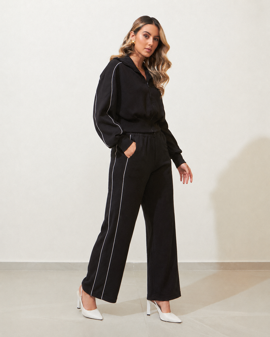 CALÇA MOLETOM COM VIVO CONTRASTANTE PRETO