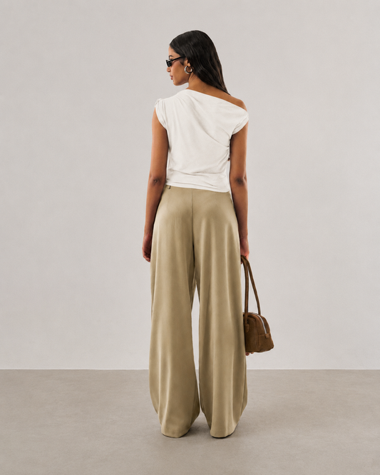 BLUSA MALHA ASSIMÉTRICA OFF WHITE
