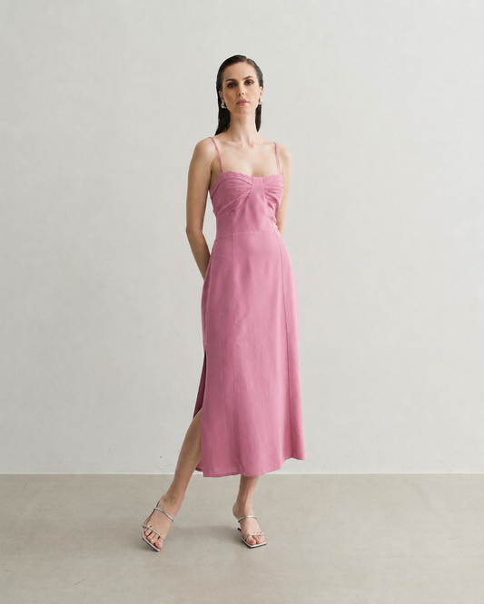 VESTIDO BUSTO ESTRUTURADO COM FENDA LATERAL FLOR SECA (ROSA)