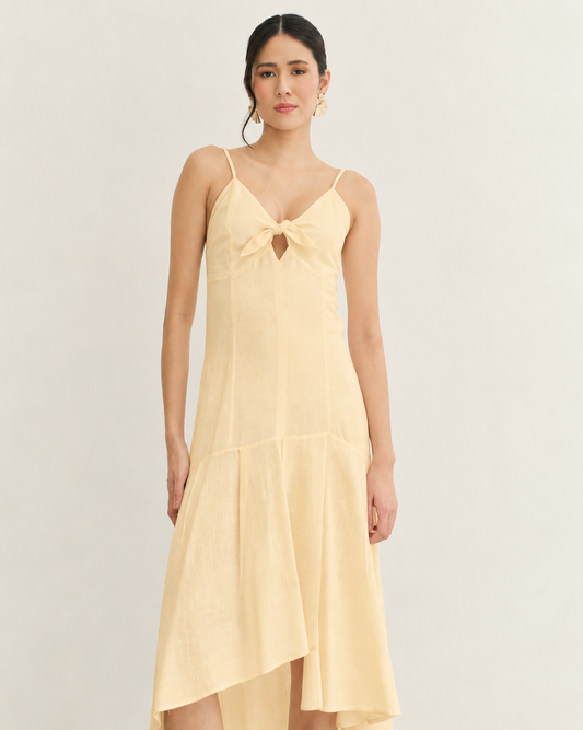VESTIDO COM AMARRAÇÃO BARRA ASSIMÉTRICA CREME