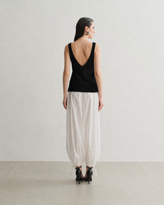 REGATA TRICOT FENDA LATERAL PRETO