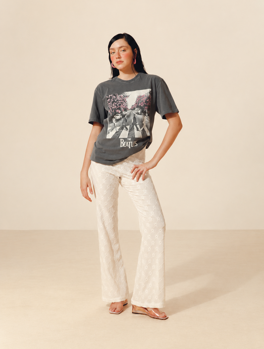 CALÇA FLARE LAISE TEXTURIZADA OFF WHITE