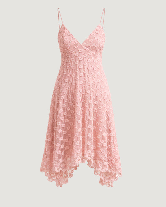 VESTIDO COM RECORTES E BABADOS ROSA