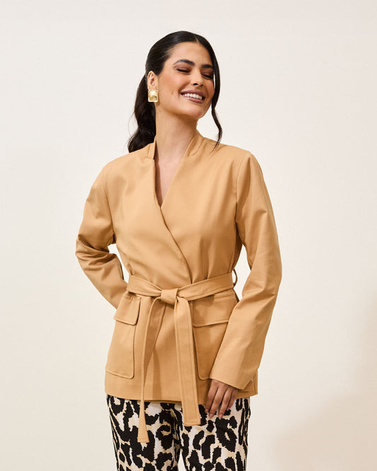 Blazer Estruturado com Bolsos Portinari BEGE