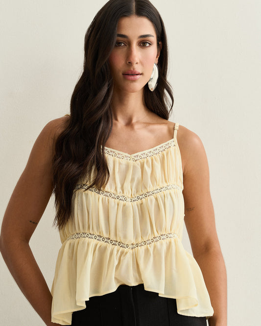 REGATA TRÊS MARIAS COM RENDA AMARELO