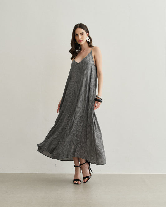 VESTIDO LONGO EM DECOTE V PRETO