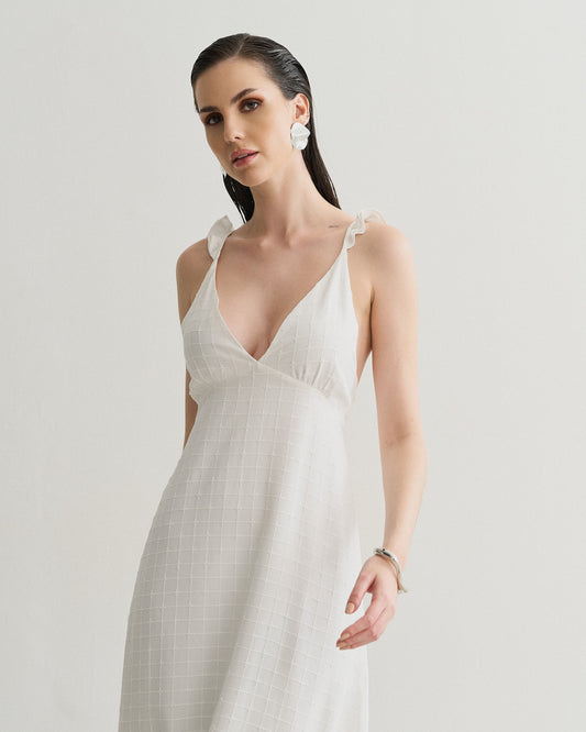 VESTIDO LONGO TEXTURA DETALHE NA ALÇA OFF WHITE