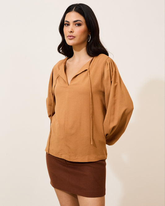 Blusa Viscolinho Manga Longa Bufante CARAMELO