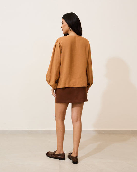 Blusa Viscolinho Manga Longa Bufante CARAMELO