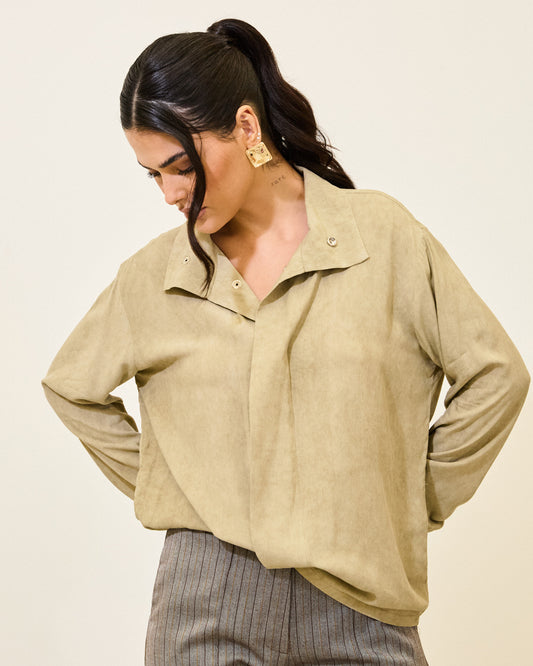 Camisa Vintage Gola com Botões VERDE