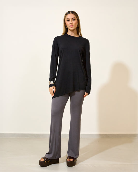 Blusa Malha Leve Assimétrica PRETO
