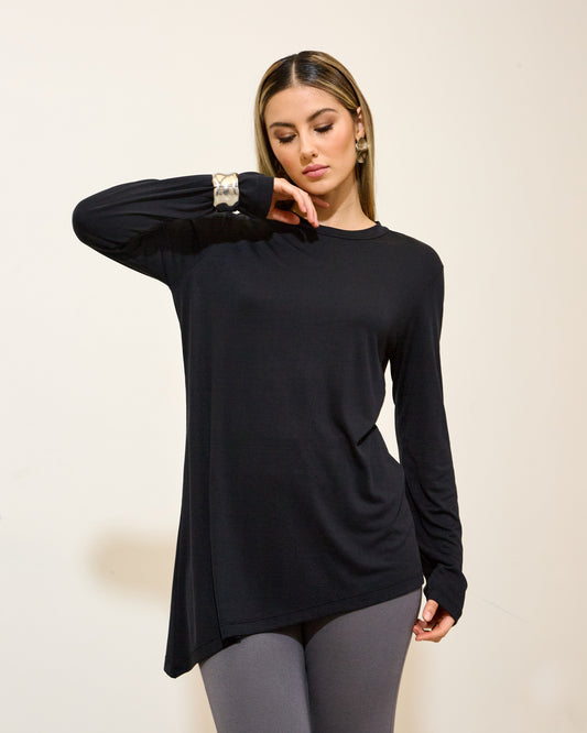 Blusa Malha Leve Assimétrica PRETO