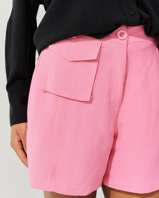 Shorts com Bolso 3D ROSA