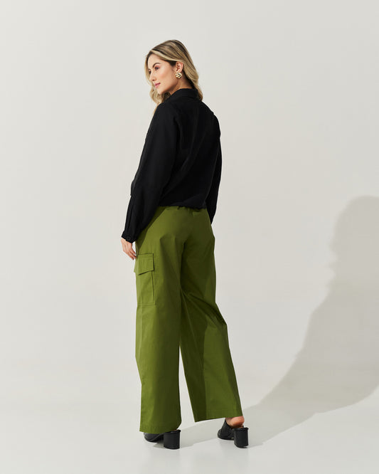 Calça Pantalona com Bolsos VERDE