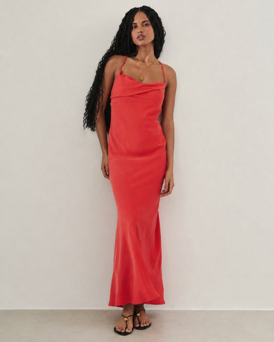 VESTIDO LONGO BUSTO PALA VERMELHO