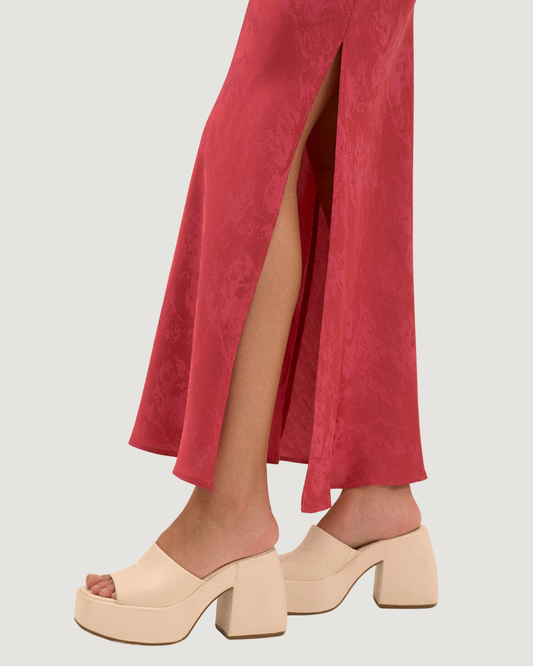 VESTIDO JACQUARD AMARRAÇÃO BORDÔ