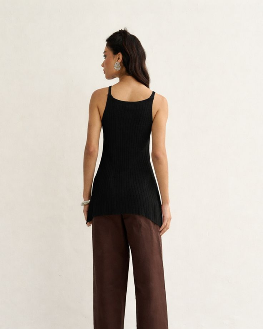 REGATA TRICOT LONGA COM FENDAS PRETO