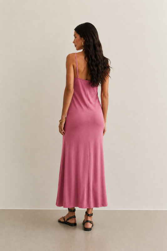 VESTIDO MIDI DETALHE DECOTE ROSA