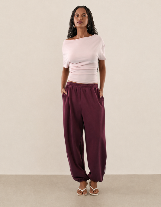 CALÇA DE MOLETOM CONTRASTE LATERAL BORDO