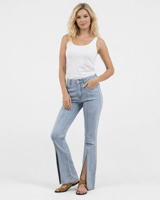 CALCA RECORTE NA BARRA JEANS CLARO