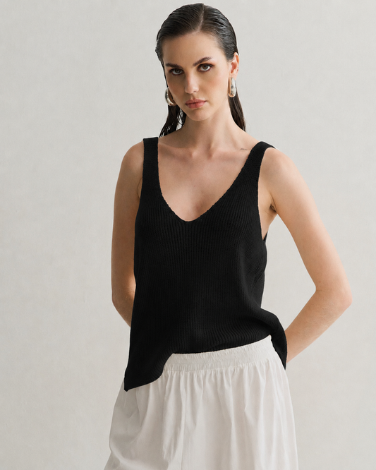REGATA TRICOT FENDA LATERAL PRETO