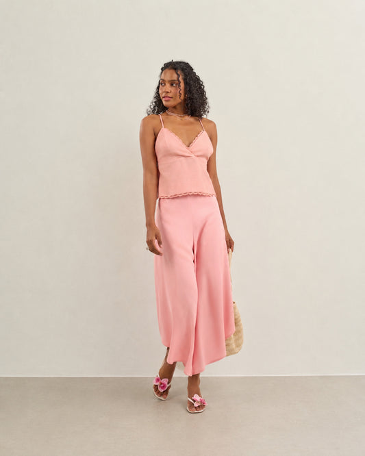 REGATA COM DECOTE TRANSPASSADO ROSA