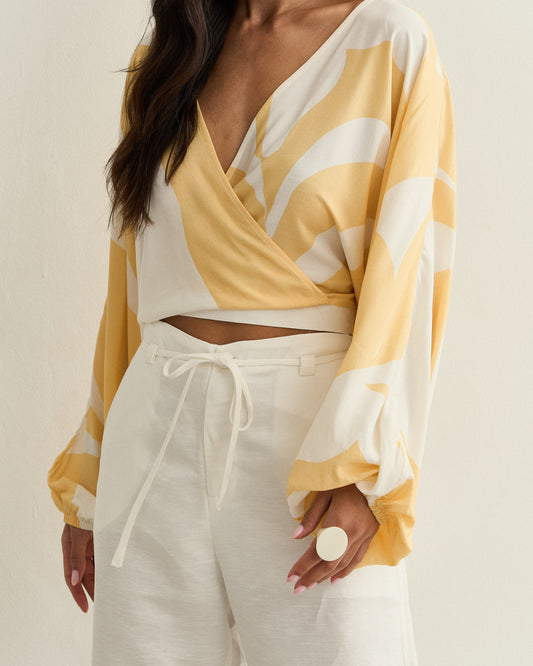 BLUSA TRANSPASSE ESTAMPA AMARELO