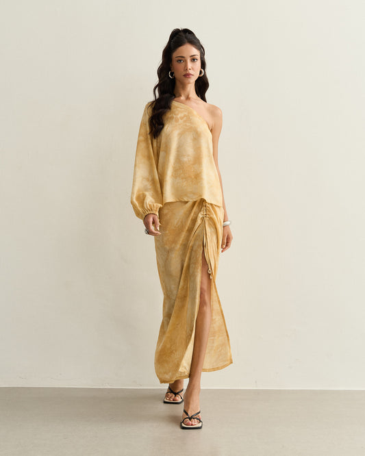 BLUSA DE UM OMBRO SÓ AMARELO