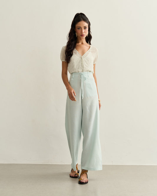 CALÇA COM BOLSOS FRONTAIS AZUL