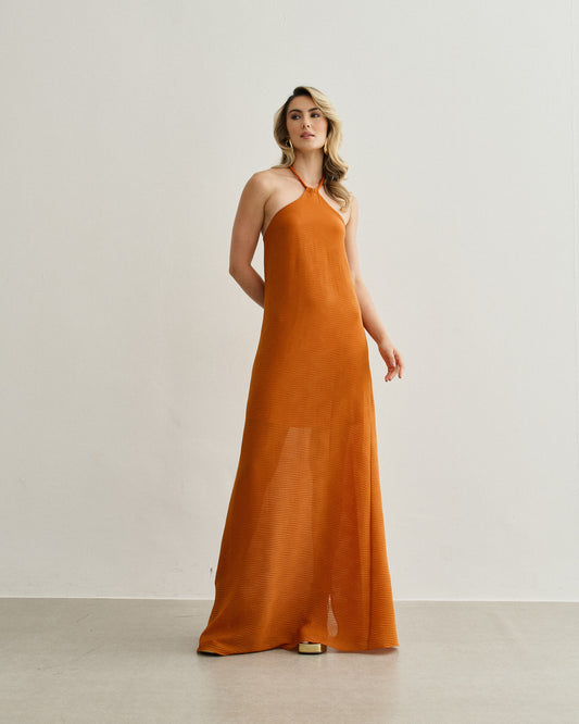 VESTIDO LONGO PLISSADO MARROM