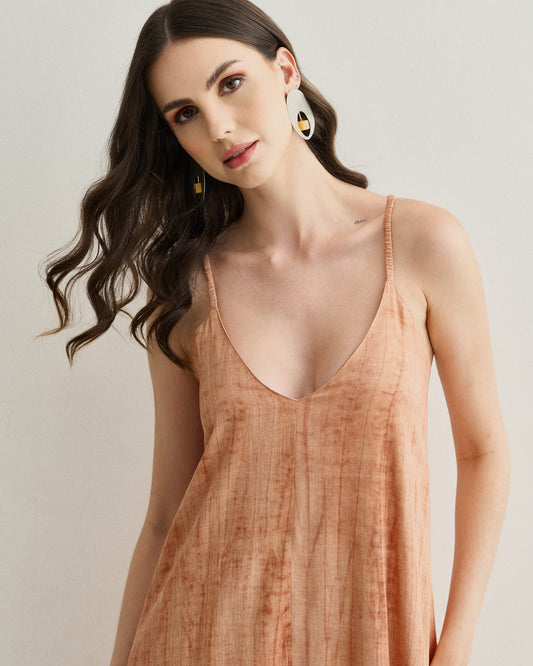 VESTIDO LONGO DE  ALÇA FRANZIDA CARAMELO