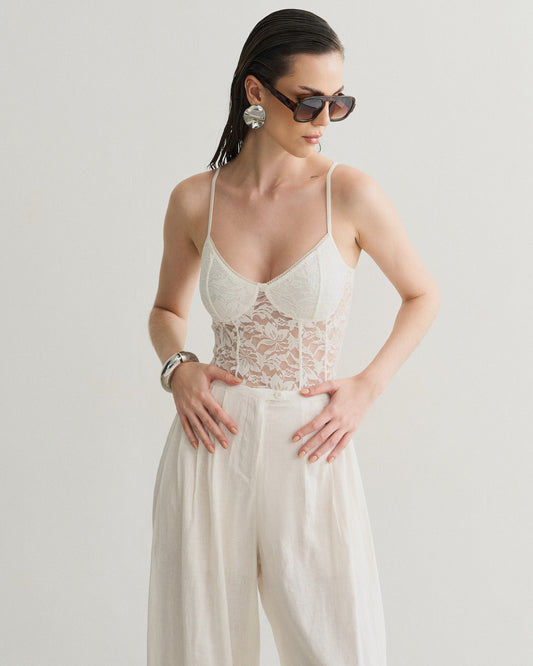 BODY BUSTO ESTRUTURADO DE RENDA OFF WHITE