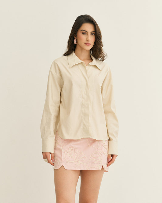CAMISA OVERSIZED ACETINADA BEGE PINOLI (BEGE)