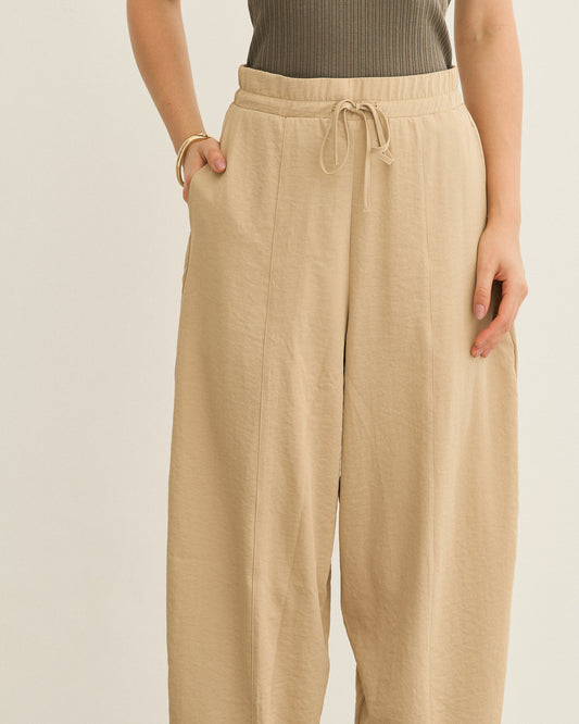 CALÇA BARREL CÓS COM AMARRAÇÃO BEGE
