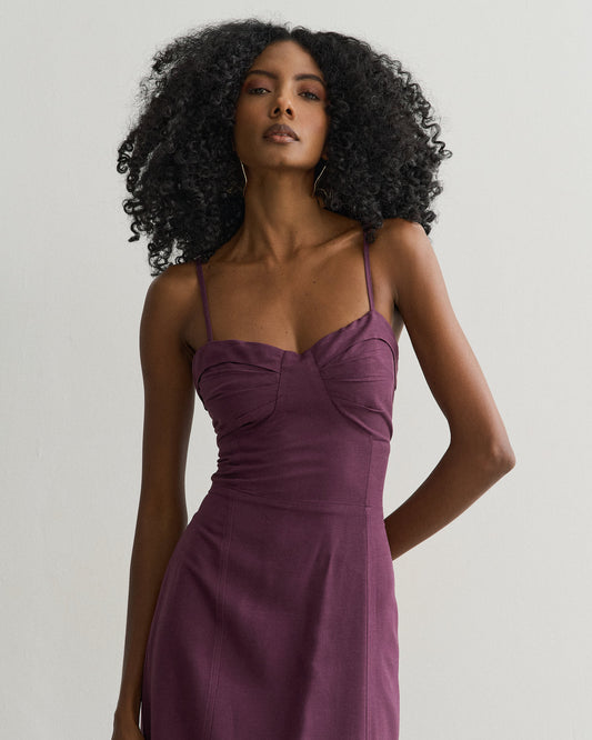 VESTIDO BUSTO ESTRUTURADO COM FENDA LATERAL CHERRY LACQUEL (ROXO)