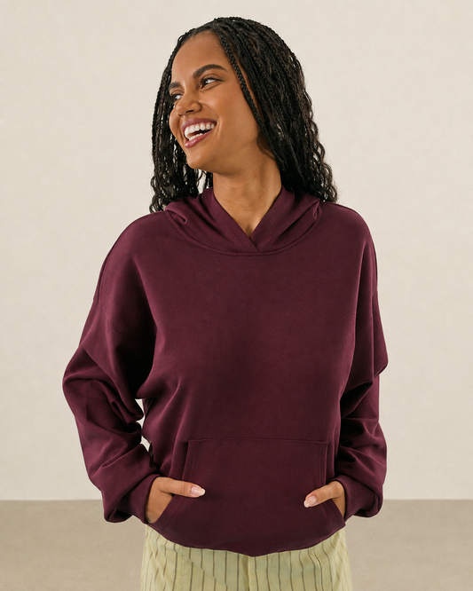 BLUSA MOLETOM CANGURU COM CAPUZ BORDO